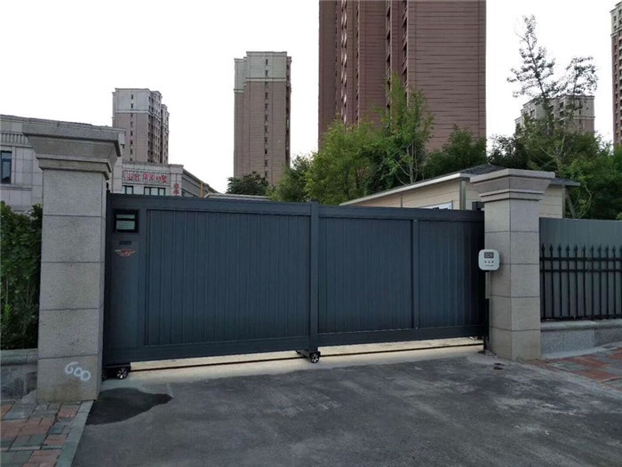  電動(dòng)門案例